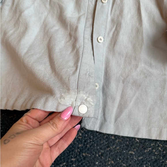 Boxy Linen Button-Up Shirt - Picture 4 of 4